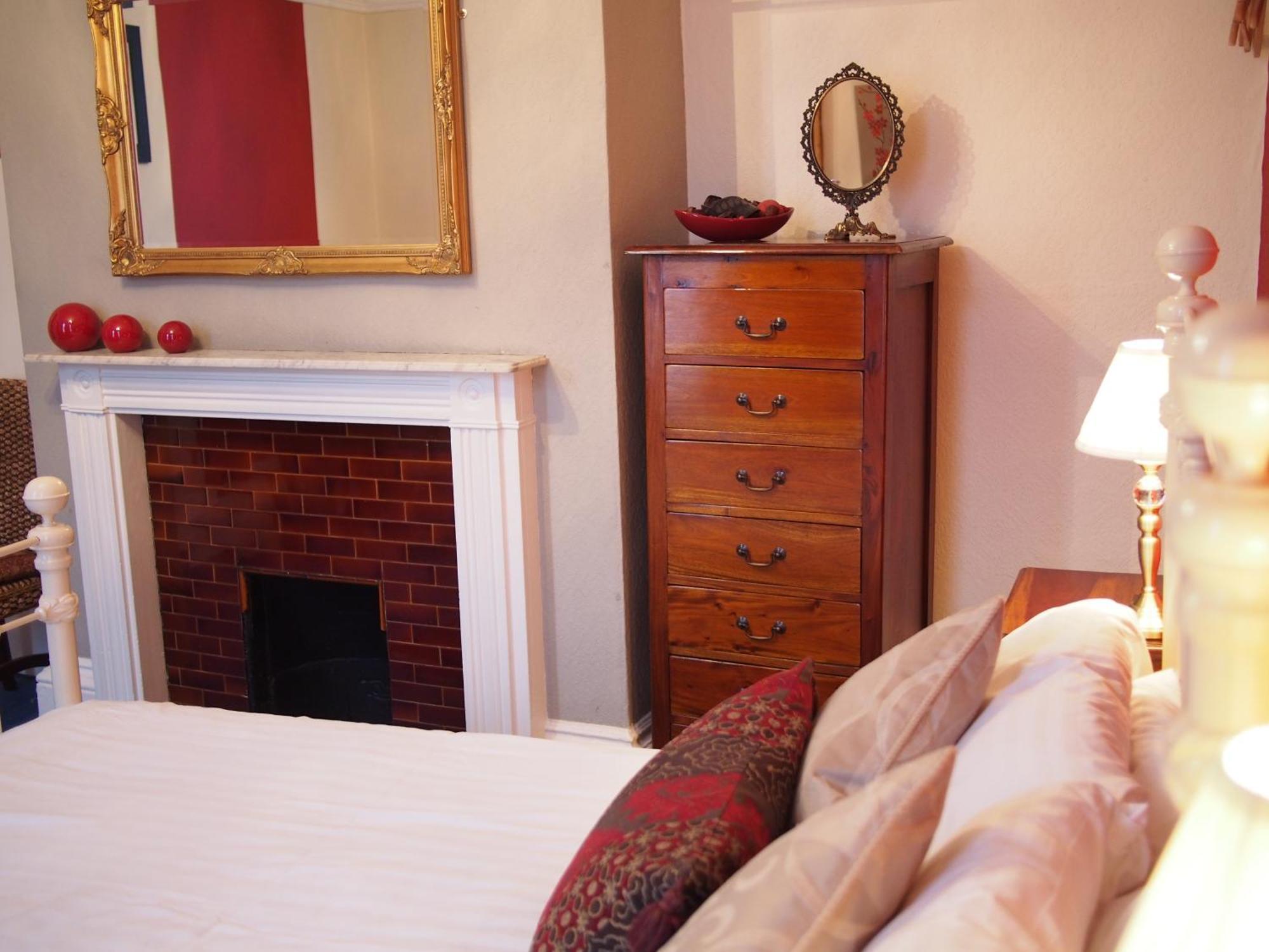 The Coach House Bed & Breakfast Canterbury Bagian luar foto